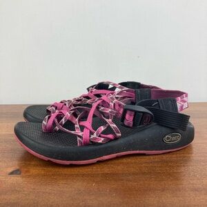 Chaco ZX/3 Yampa Pink Strappy Sport Sandals Women’s Size 6 Vibram Soles Hiking.